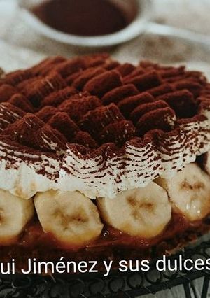 Foto principal de Tarta de dulce de leche, plátano y cookies