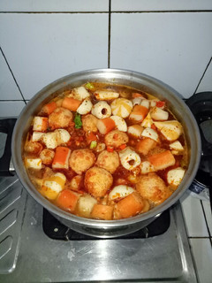 Foto resep Home made suki kuah tomyam granat ala cici achy