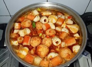 Foto resep Home made suki kuah tomyam granat ala cici achy