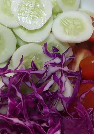 Hình của món Salad trộn dầu giấm.
