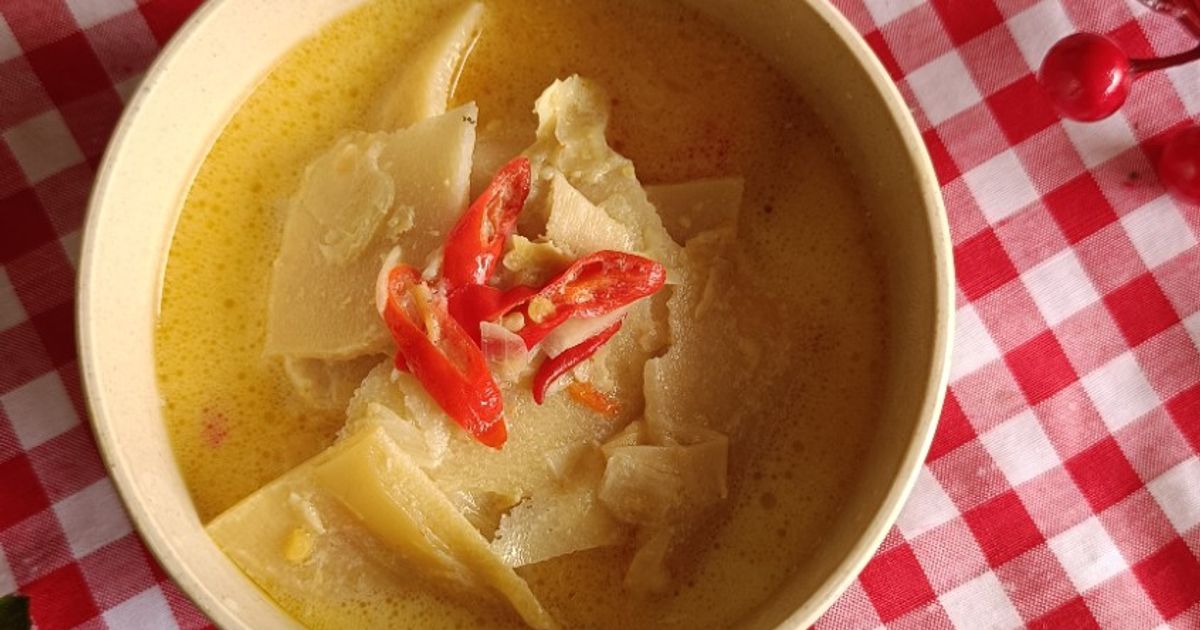 Gulai putih rebung