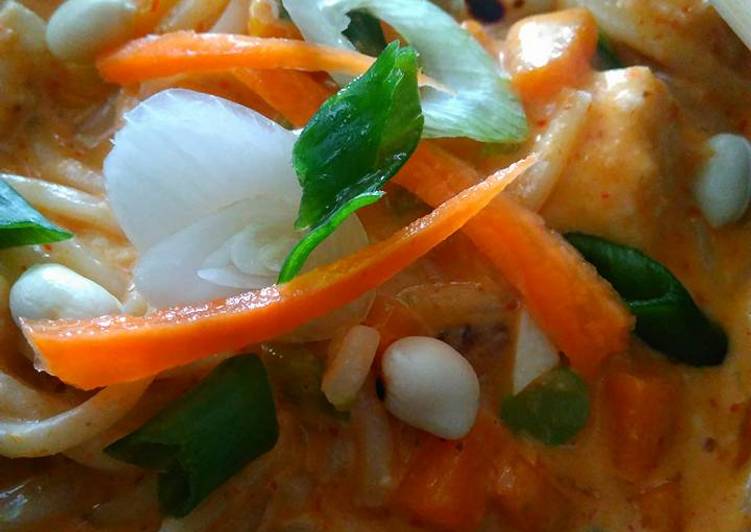 Recipe of Ultimate Vegetarian Laksa