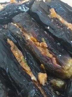 صورة لوصفة باذنجان 🍆 عروس اسود 😋 سهل ولذيذ 🤩