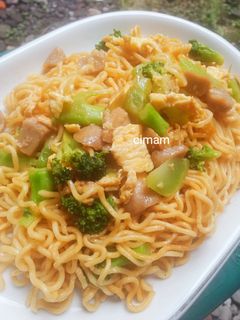 Foto resep Mie goreng Brokoli