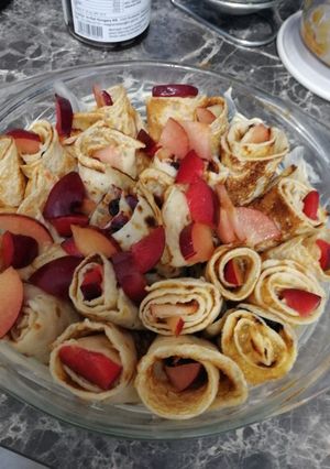 Gyümölcsös palacsinta rózsák diabetikusan recept fotója