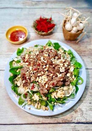 Hình của món Gỏi Rau Má Thịt Bò.
