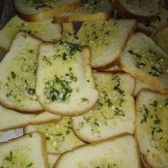 A picture of Garlic bread.