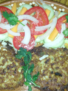 Una foto de Tortitas de col y brócoli a la. Mario's