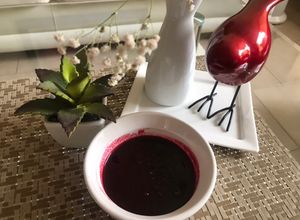 Una foto de Salsa de moras para carnes
