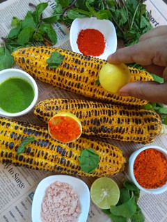 मसाला भुट्टा (masala Bhutta recipe in hindi) रेसिपी मुख्य फोटो