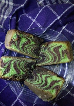 Foto resep Moist Choco Pandan Zebra Cake (irit telur)