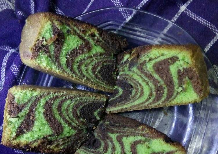Resep Moist Choco Pandan Zebra Cake (irit telur) Anti Gagal