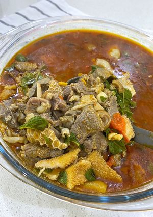 A picture of Tastiest assorted peppersoup.