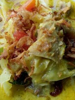 Foto resep Tongseng ayam bumbu kuning pedas poll