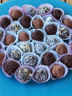 Una foto de Trufas de chocolate negro
