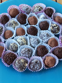 Una foto de Trufas de chocolate negro