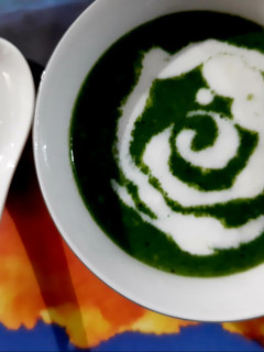 पालक का सूप (palak ka soup recipe in Hindi) रेसिपी मुख्य फोटो