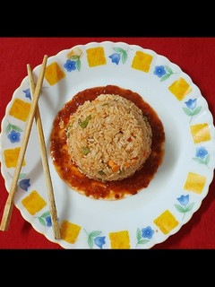 સેઝવાન રાઈસ (Schezwan Rice Recipe In Gujarati) રેસીપી મુખ્ય ફોટો