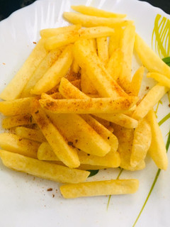 फिंगर चिप्स (Finger Chips Recipe in Hindi) रेसिपी मुख्य फोटो