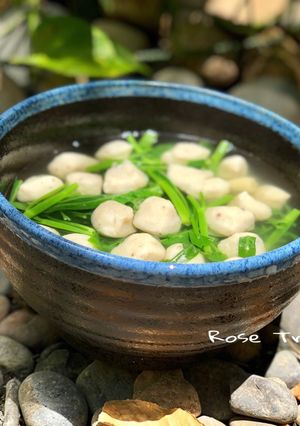 Hình của món Canh Rau Muống Nấu Chả Cá.
