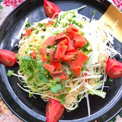 Salmon Soy Sauce Pasta A picture of Salmon Soy Sauce Pasta.