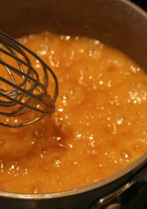 A picture of Caramel Sauce.