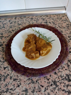 Una foto de Solomillo de cerdo al jerez con salsa de verduras