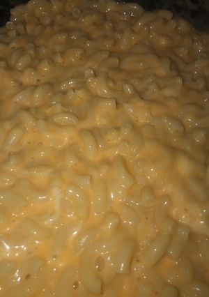 A picture of Ultimate cheesy Mac.