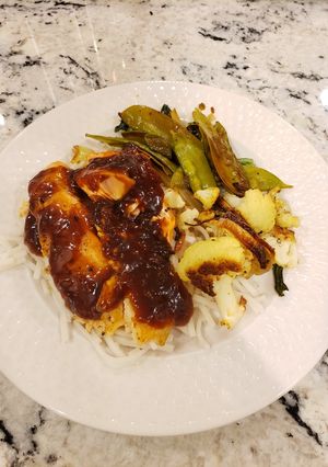 A picture of Soy Ginger Glaze.