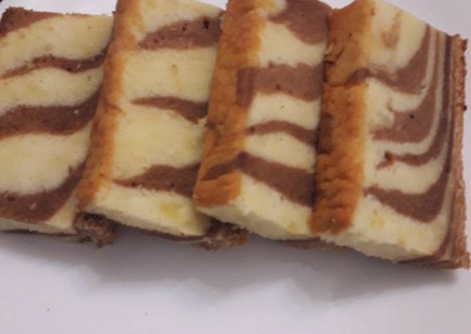 Zebra Cake Putih Telur