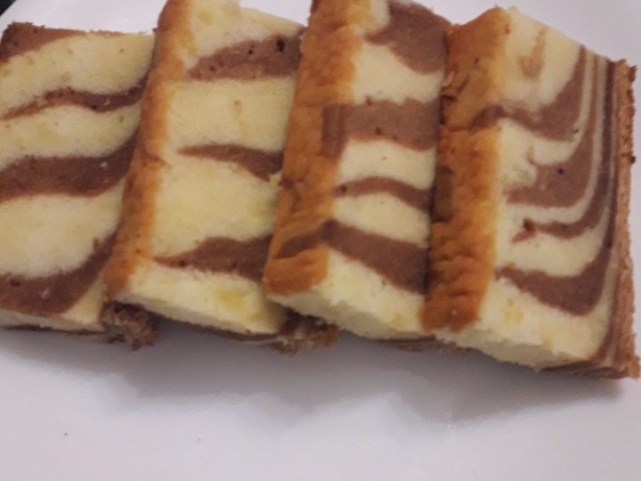 Langkah Mudah untuk Menyiapkan Zebra Cake Putih Telur Enak Dan Mudah