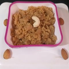 A picture of Suji halwa.