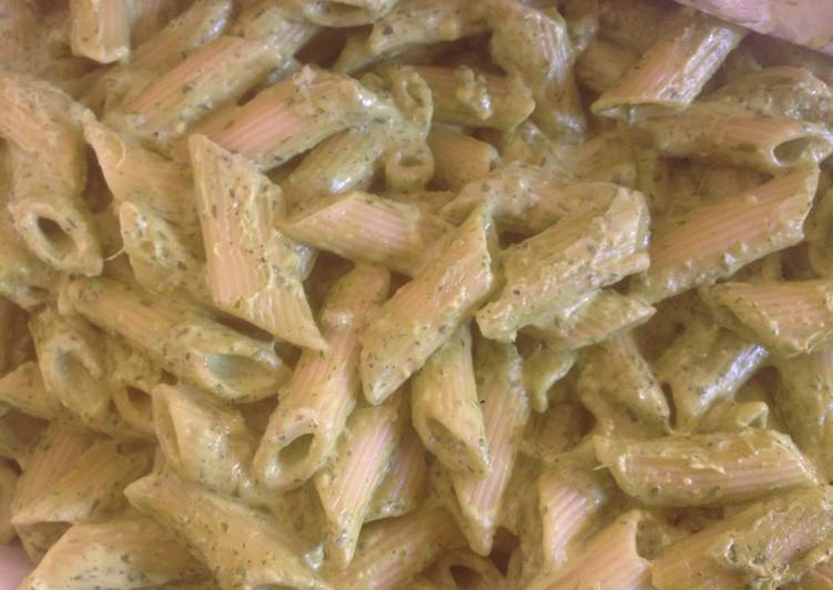 Czen parsley pasta