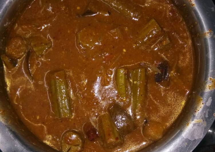 Little Known Ways to Drumstick Brinjal kuzhambhu