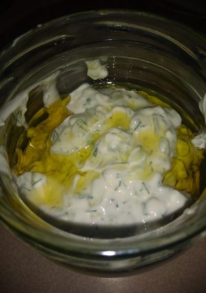 Zdjęcie przepisu Tzatziki sos z koperkiem.