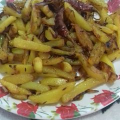 A picture of Aalu bhujia.