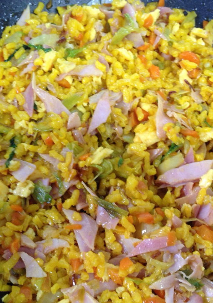 Una foto de Salteado de verduras con arroz🥗