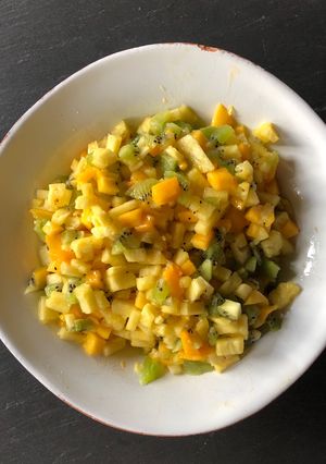 Une photo de Tartare de fruits exotiques