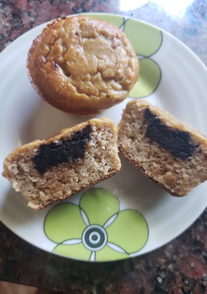 Una foto de Muffins de pera y chocolate low carb