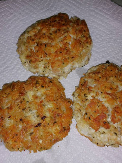 A picture of Crab Cakes.