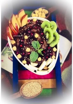 A picture of Chocolatey 🍫 Hummus: Sweet 😋.
