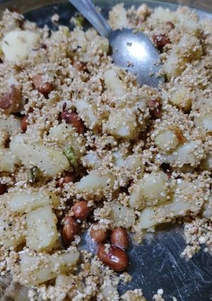 चौलाई की खिचड़ी (cholai ki khichdi recipe in Hindi) रेसिपी मुख्य फोटो