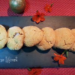 A picture of Chewy marshmallow cookies.