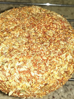 Una foto de Queso viejo de semillas de girasol