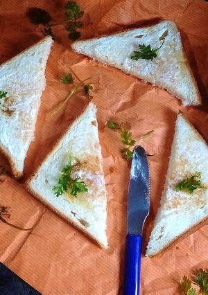 মেয়ো ব্রেড(mayo bread recipe in bengali) রেসিপির প্রধান ছবি