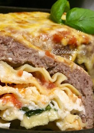 Una foto de Lasagna😋 (al contrario)