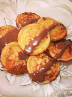 A picture of Wheat ball cakes.