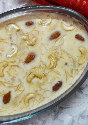 A picture of Meethi Seviyan.
