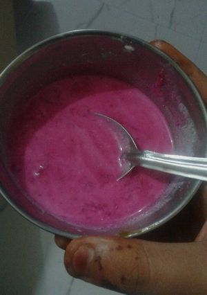 A picture of Beetroot koshimbir.