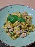 Cous cous zucchine tonno e curry